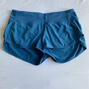 Lululemon Speed Up Low-Rise Short 2.5”